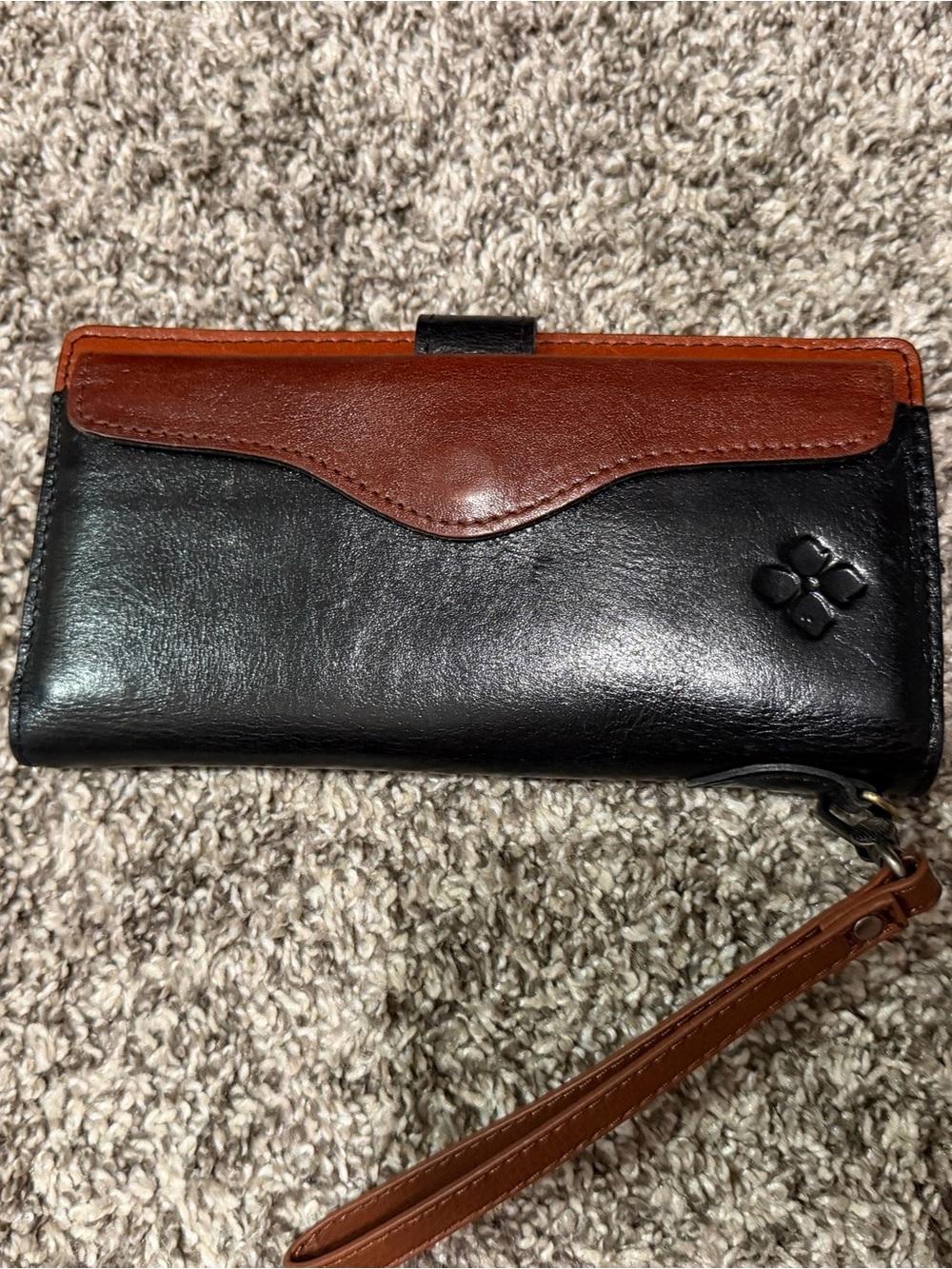 Patricia Nash Women's Two-Tone Black and Brown Leather Wristlet Wallet